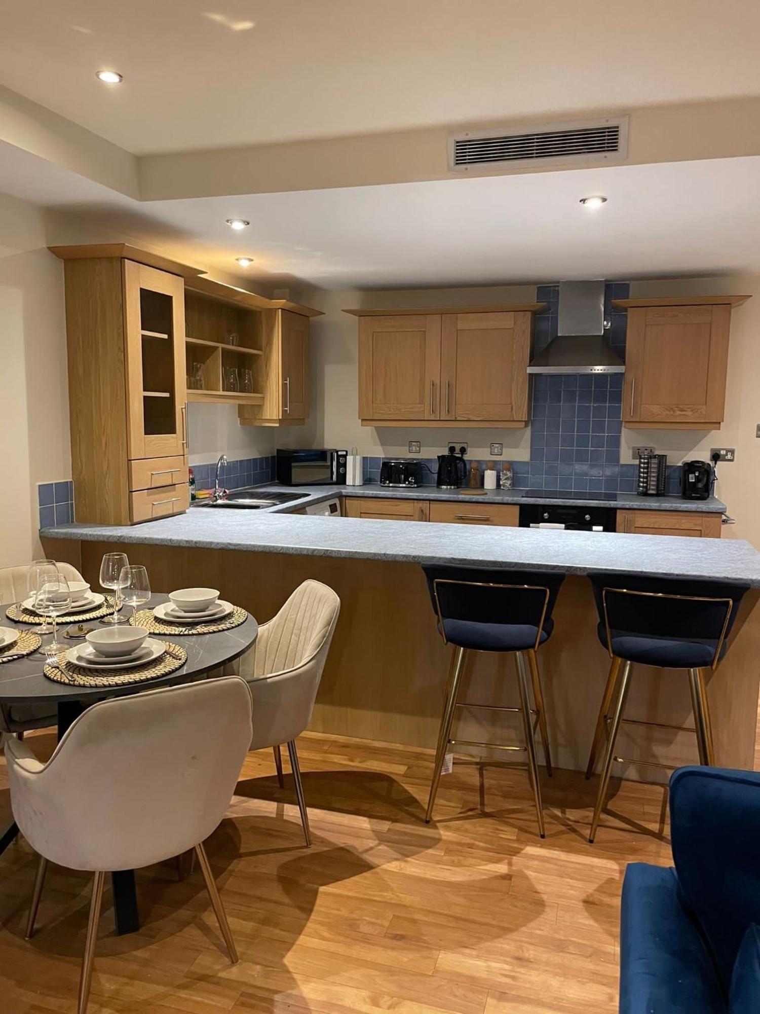 Modern 2 Bdr Flat In Nottingham City Centre With Free Parking Exterior photo